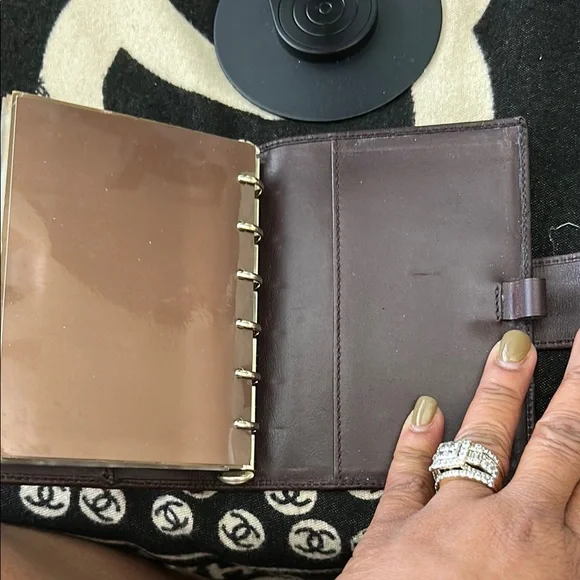Gucci Brown Leather Agenda - Picture 9 of 12